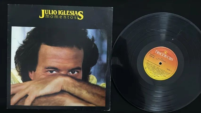 LP VINIL JULIO IGLESIAS MOMENTOS - Foto 2