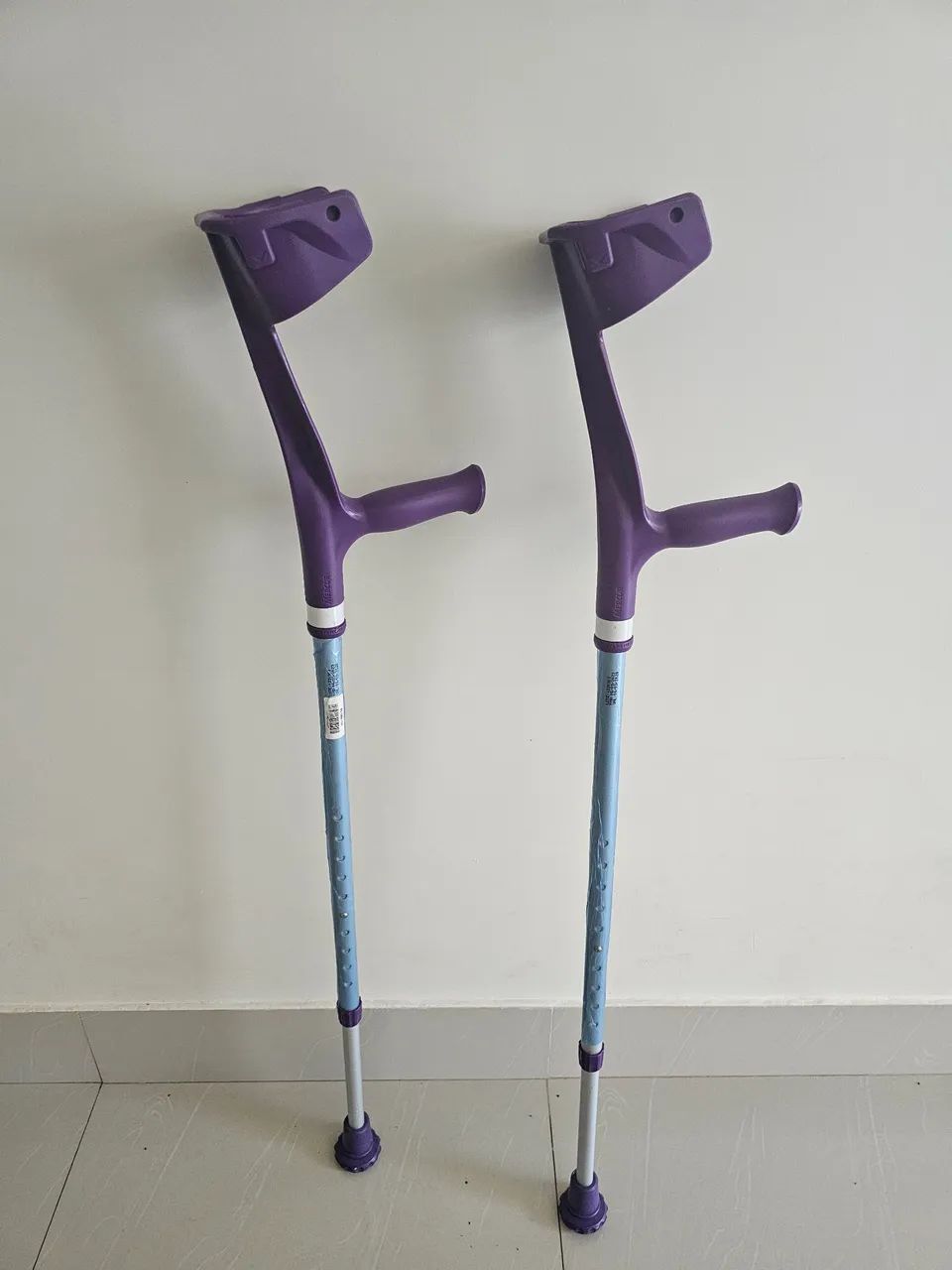 Pares de muletas.  - Foto 2