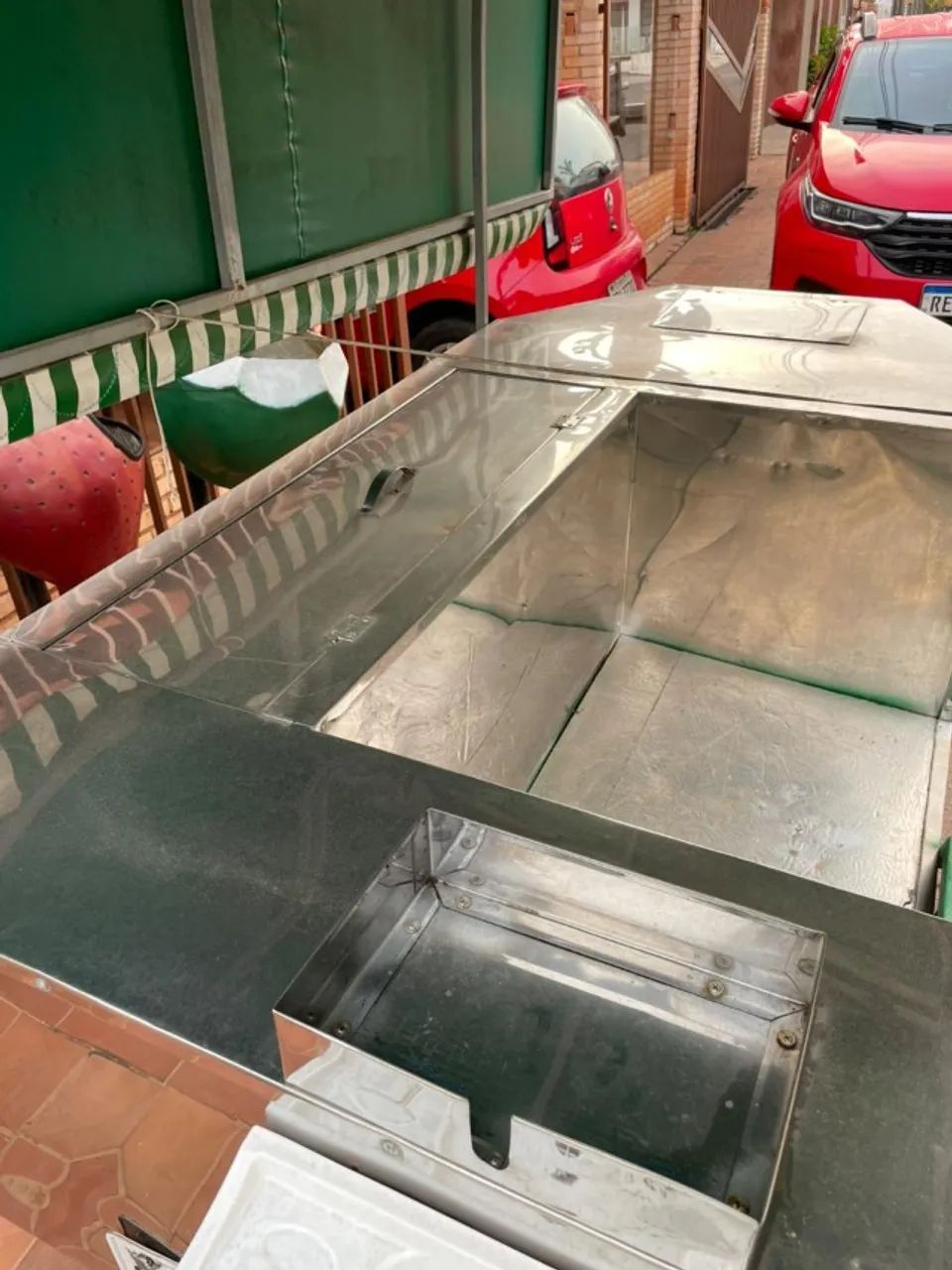 Carrinho profissional para lanches ? Ideal p/ renda extra ou negócio próprio - Foto 2