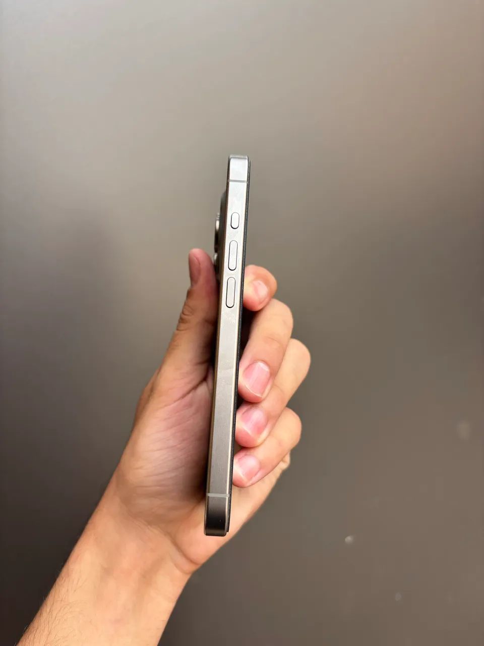 Iphone 15 Pro Titânio  - Foto 4