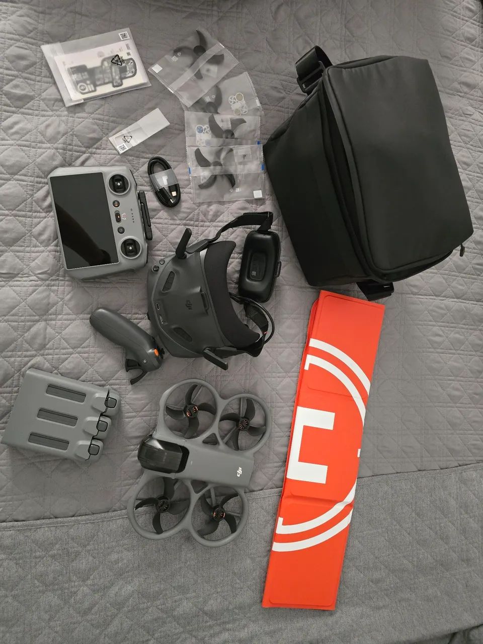 DJI Avata 360 motion fly more combo + controle DJI RC2