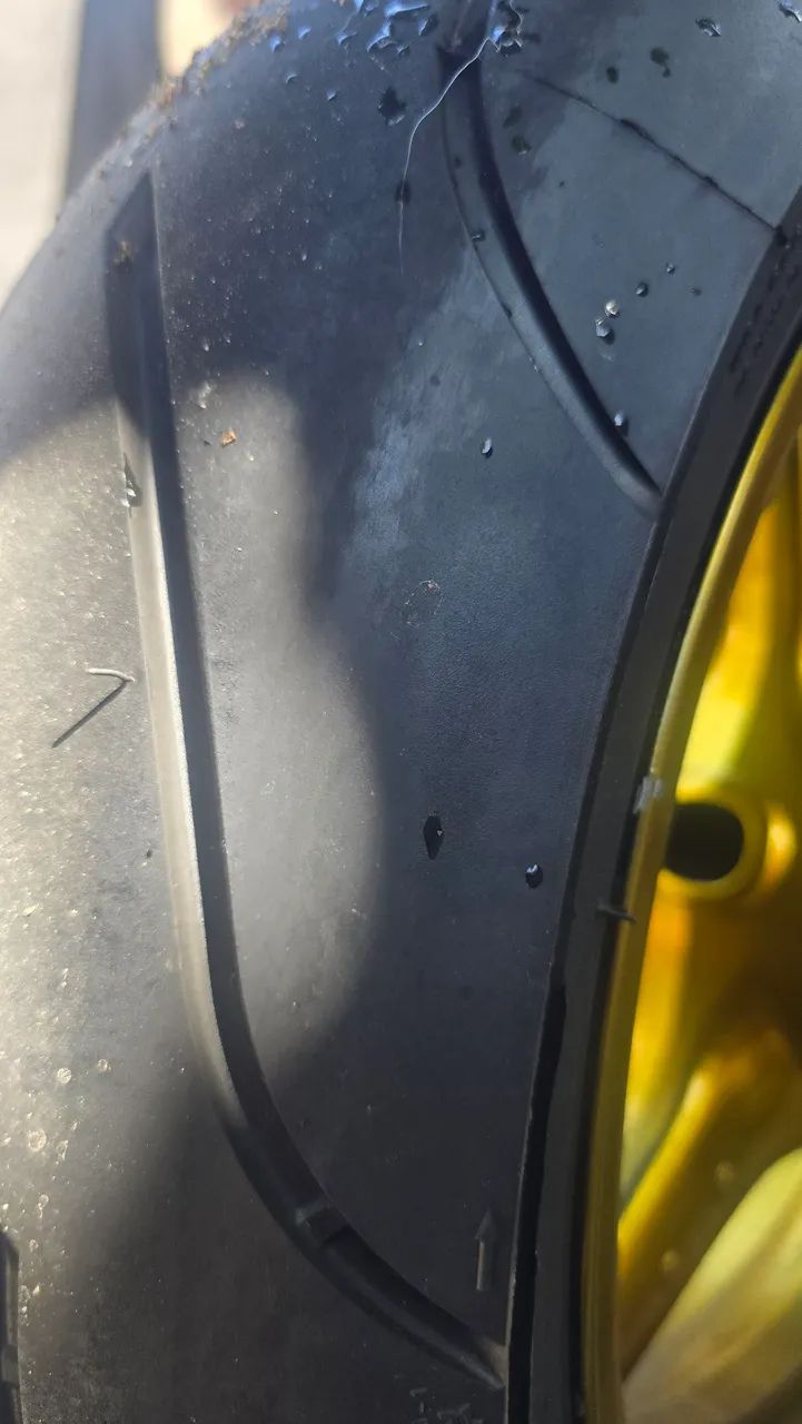 CBR 1000 RR - Foto 4