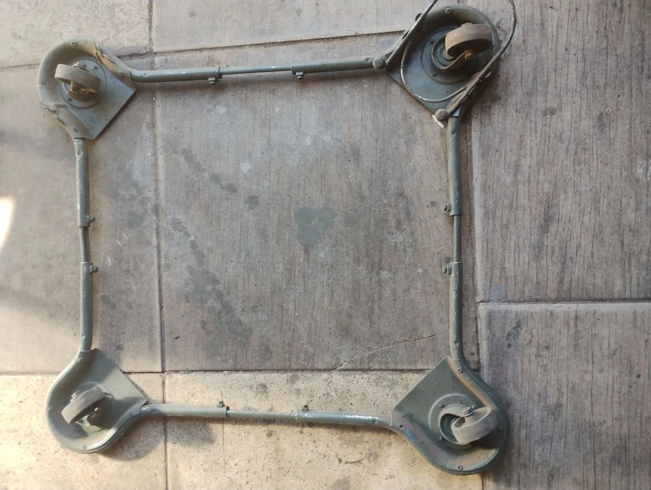 Base metal sobre por com ajuste - Foto 3