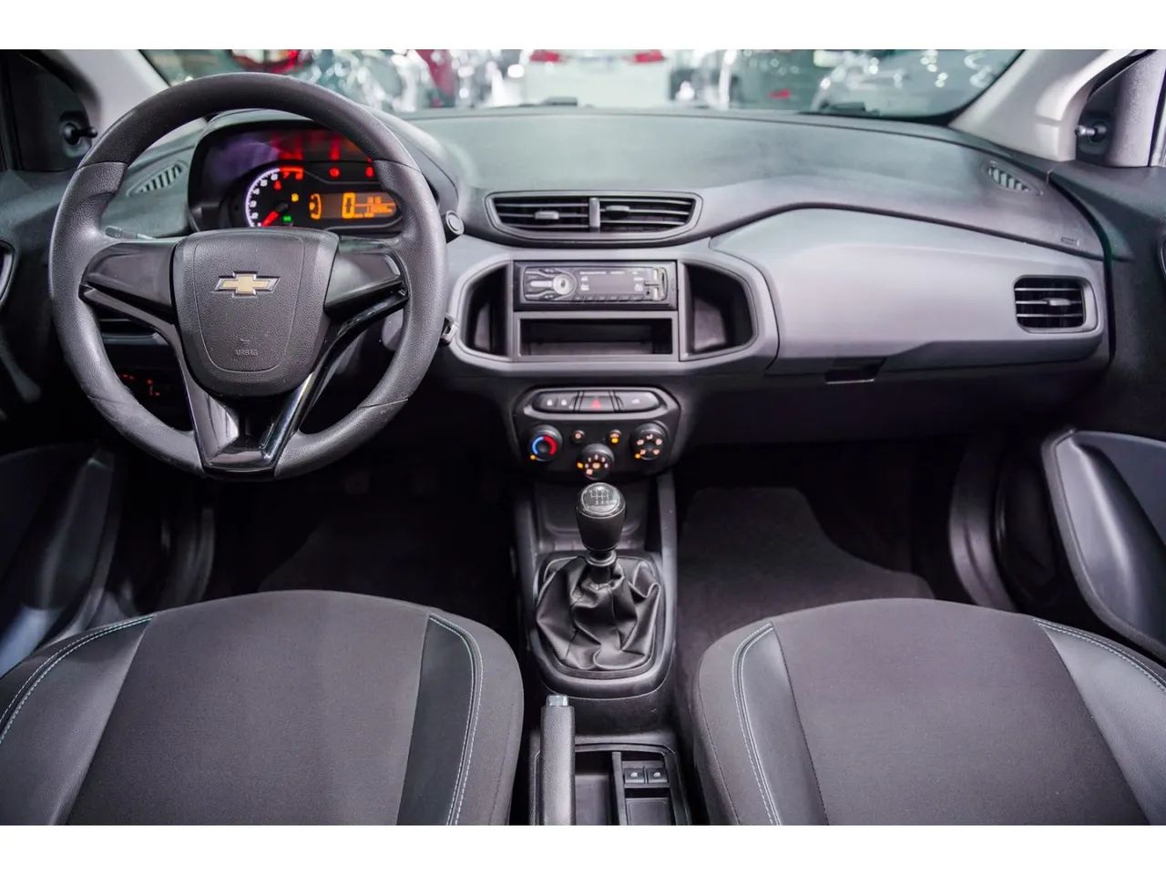 Chevrolet JOY Plus Black Ed.1.0 8V 4p Flex Mec., foto 10 de 20