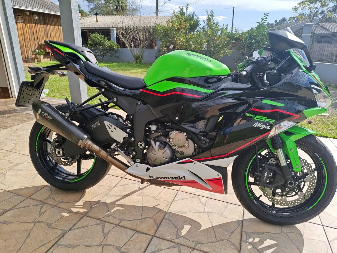 Kawasaki Zx-6r 636cc 2023 - 1519330086 | OLX