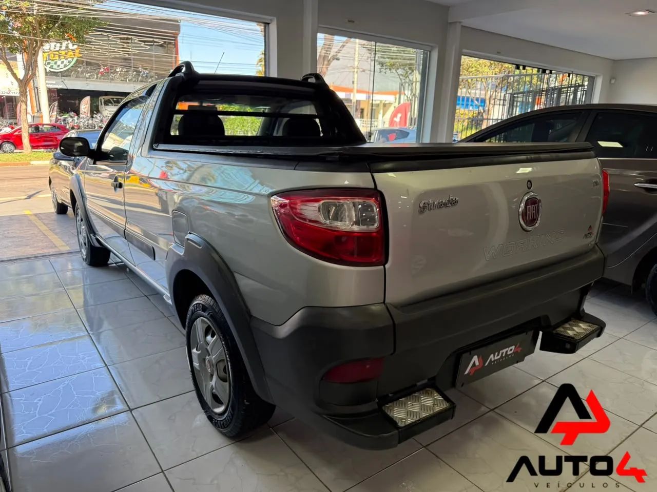 Fiat Strada Working Plus 1.4 8V Flex CS 2015 - Foto 4