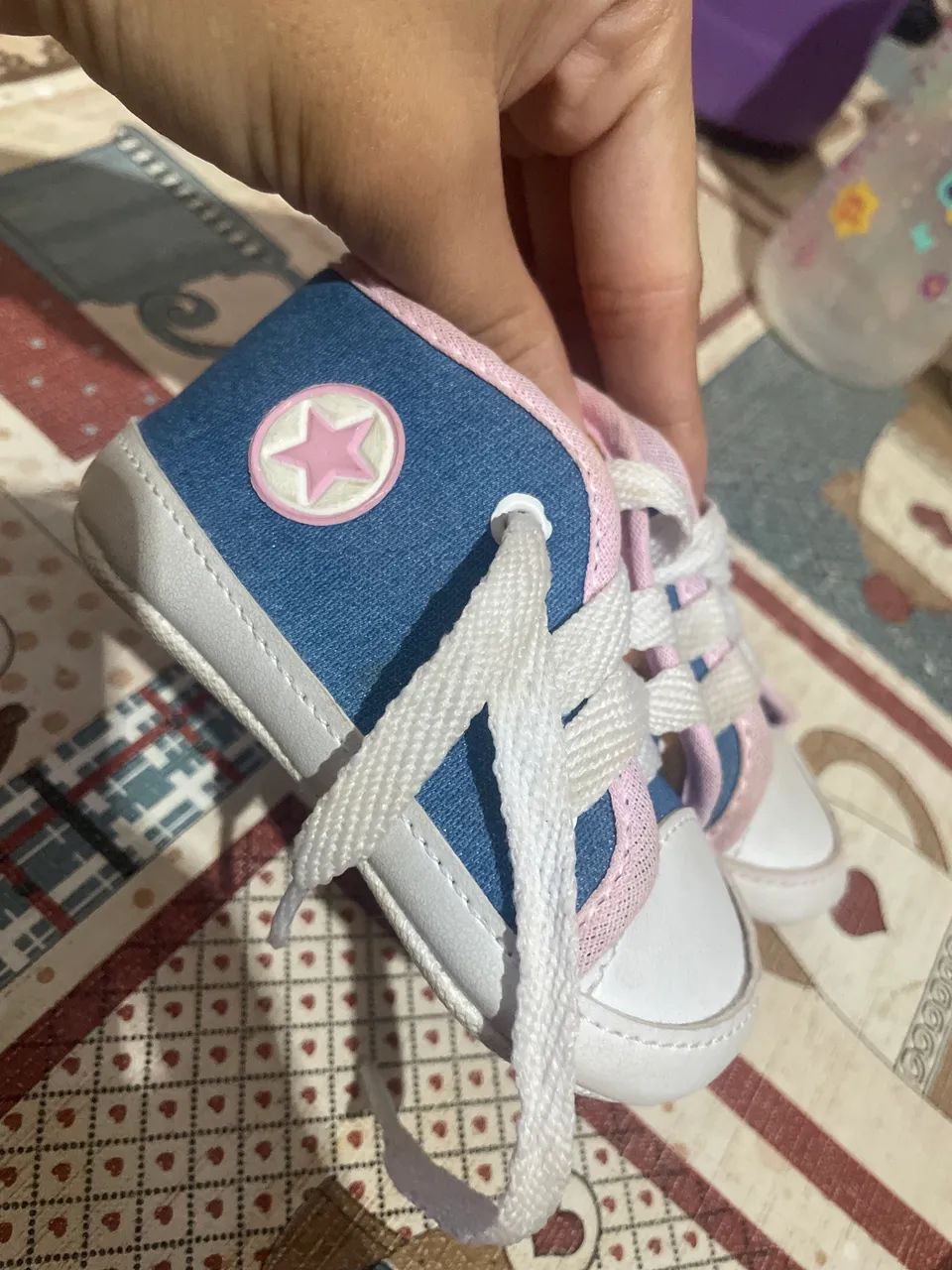 Tênis de bebê menina 