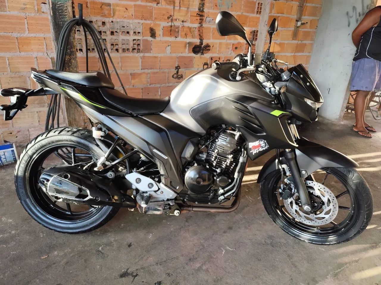 FZ25 2024
