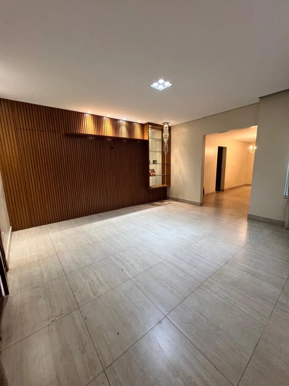 Vendo casa bairro central 