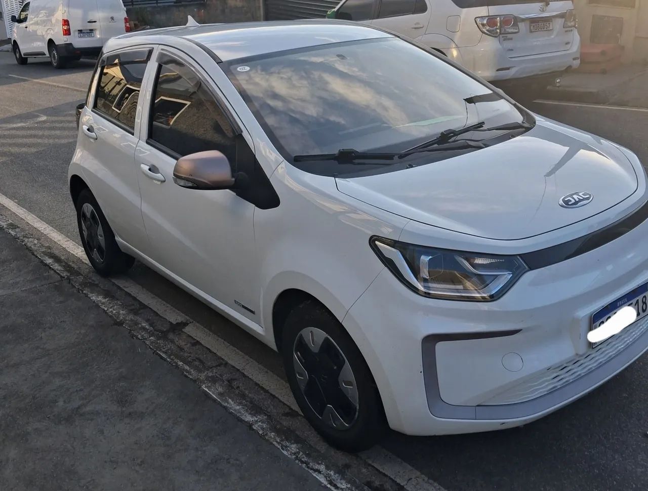 JAC E-JS1 62cv 5P Aut. (elétrico) 2023 - Foto 4