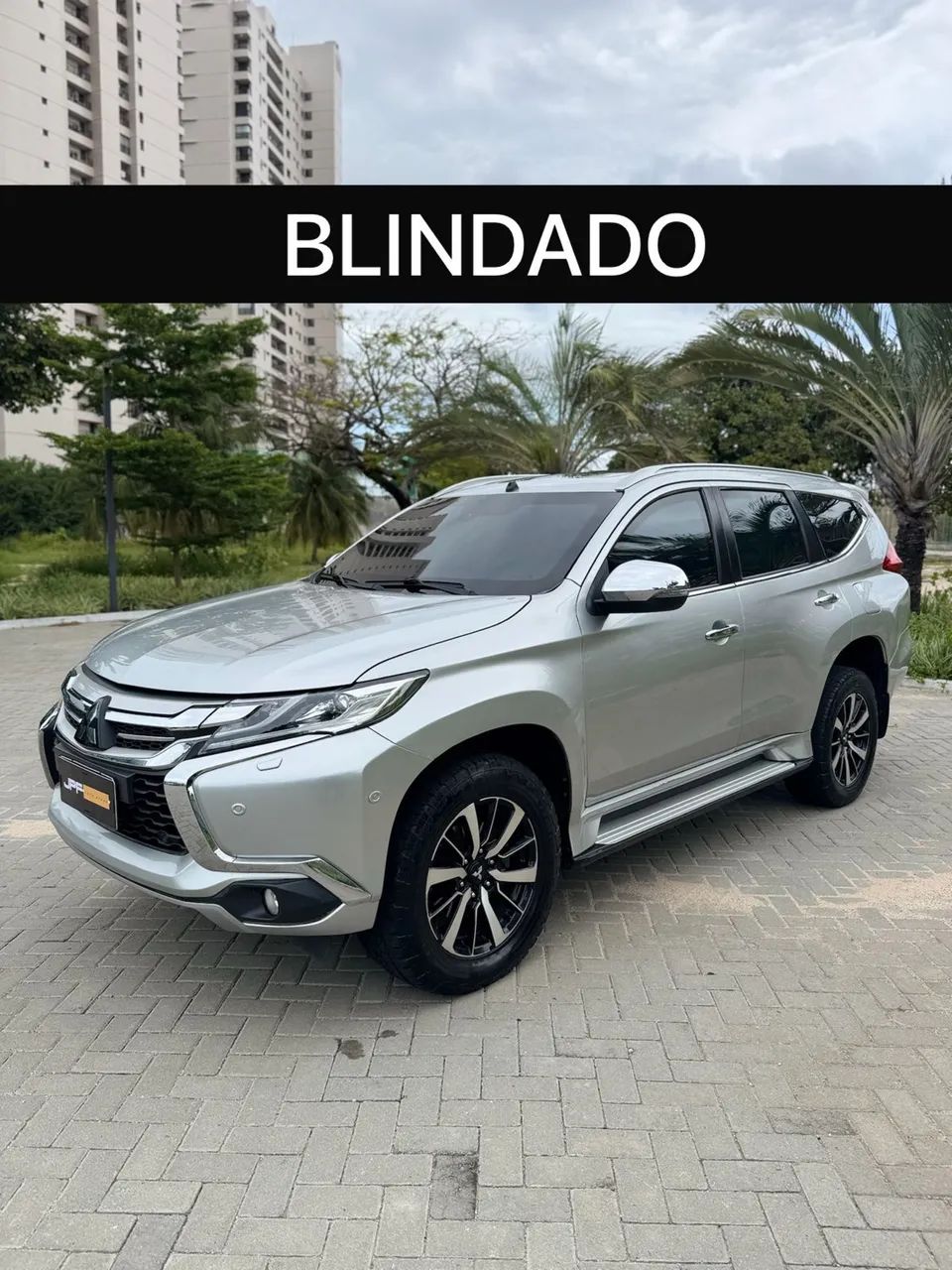 Mitsubishi Pajero 2020