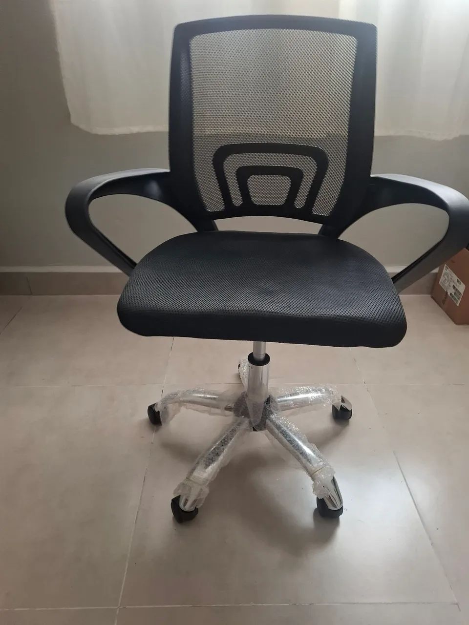 Cadeira escritório nova Ergonômica  - Foto 3