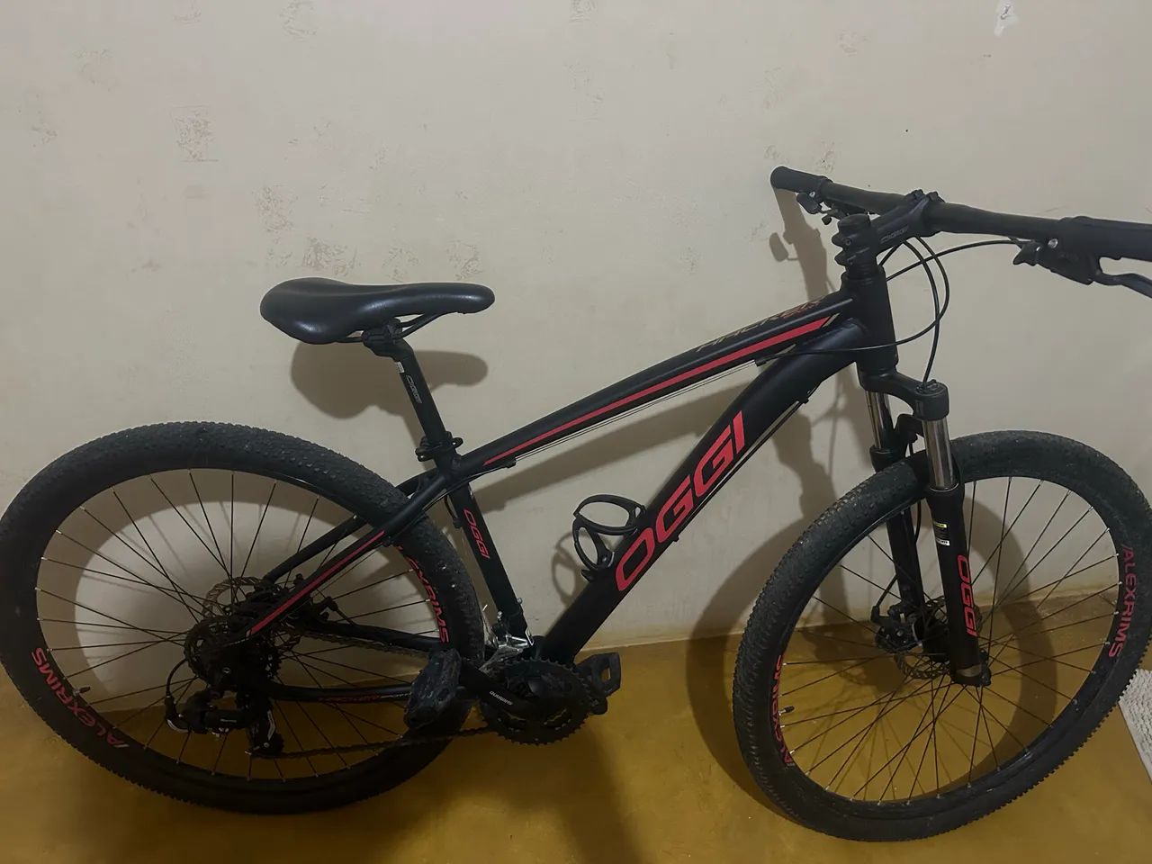 Oggi Hacker Sport Aro 29 - Excelente Estado
