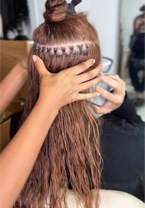 Mega hair aplique e manutenção 