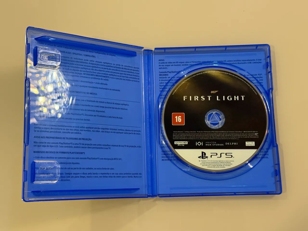 007 First Light - PS5 - Foto 3