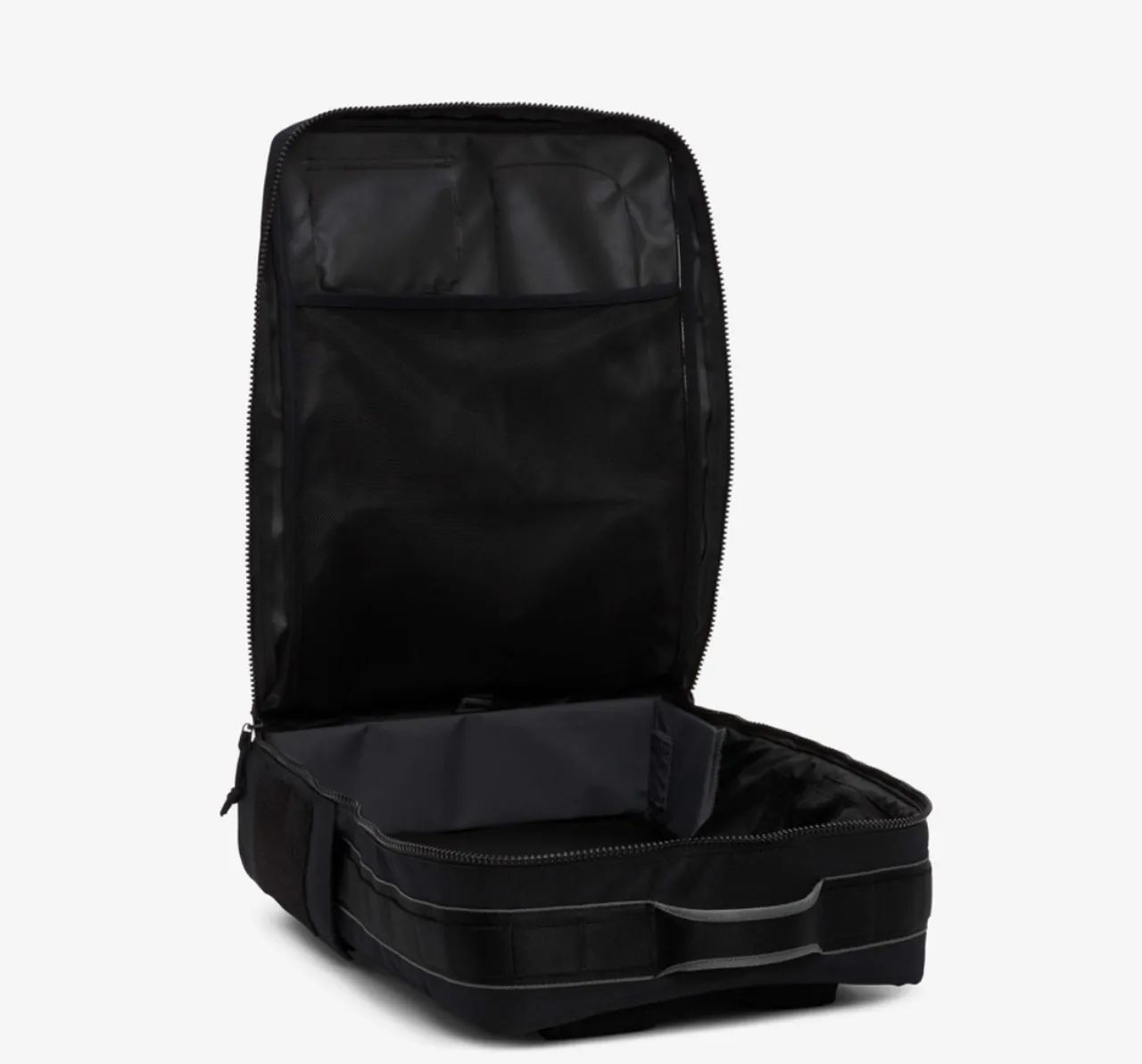 Nike Utility Elite Training Backpack 32L, modelo CK2656-010 - Foto 4