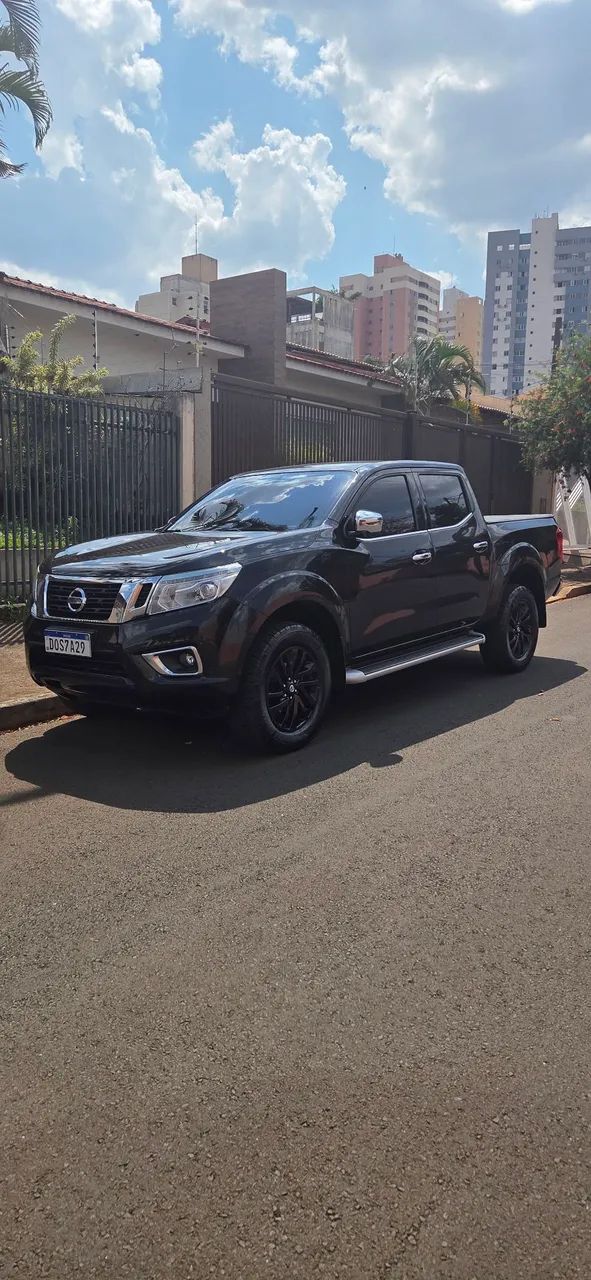 Nissan Frontier Frontier XE CD 4x4 2.3 Bi-TB Diesel Aut. 2020