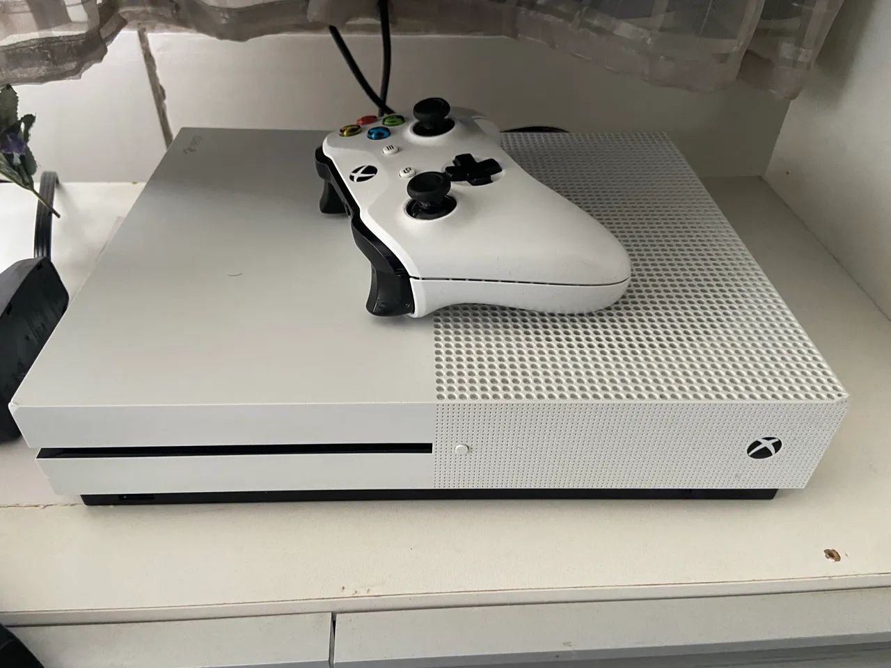 Xbox one S 1T - Foto 2