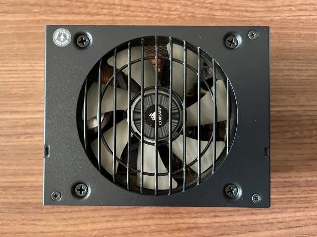 Fonte Corsair SFX 600W SF600 Full Modular 80 Plus Gold - Foto 4