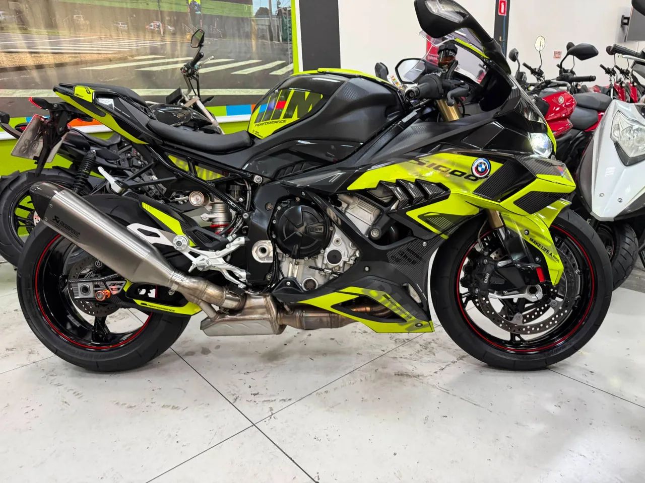 BMW S 1000 RR