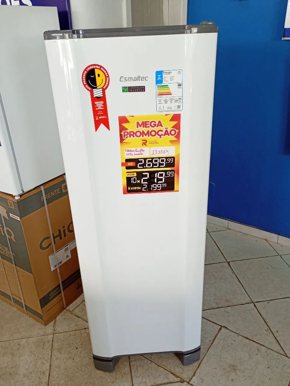 Geladeira Esmaltec 259L