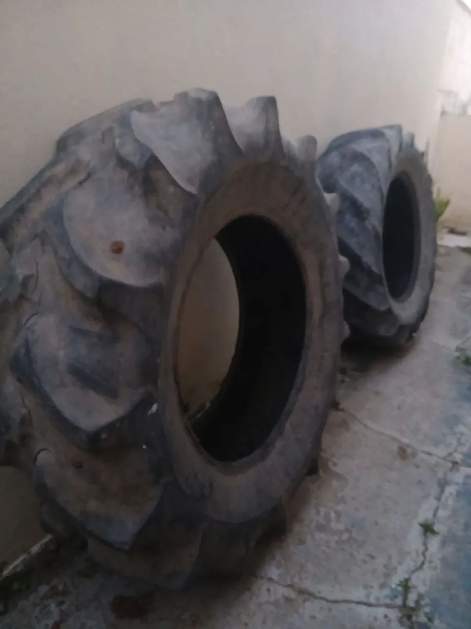 Pneu de trator