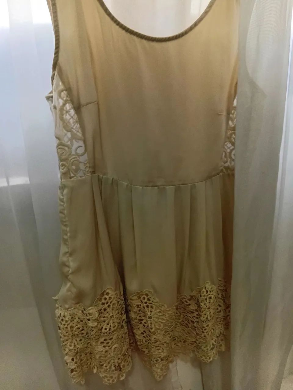 Vestido rendado