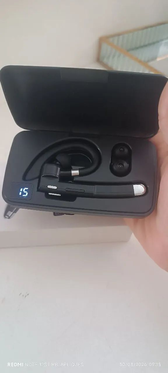 Fone de ouvido bluetooth 