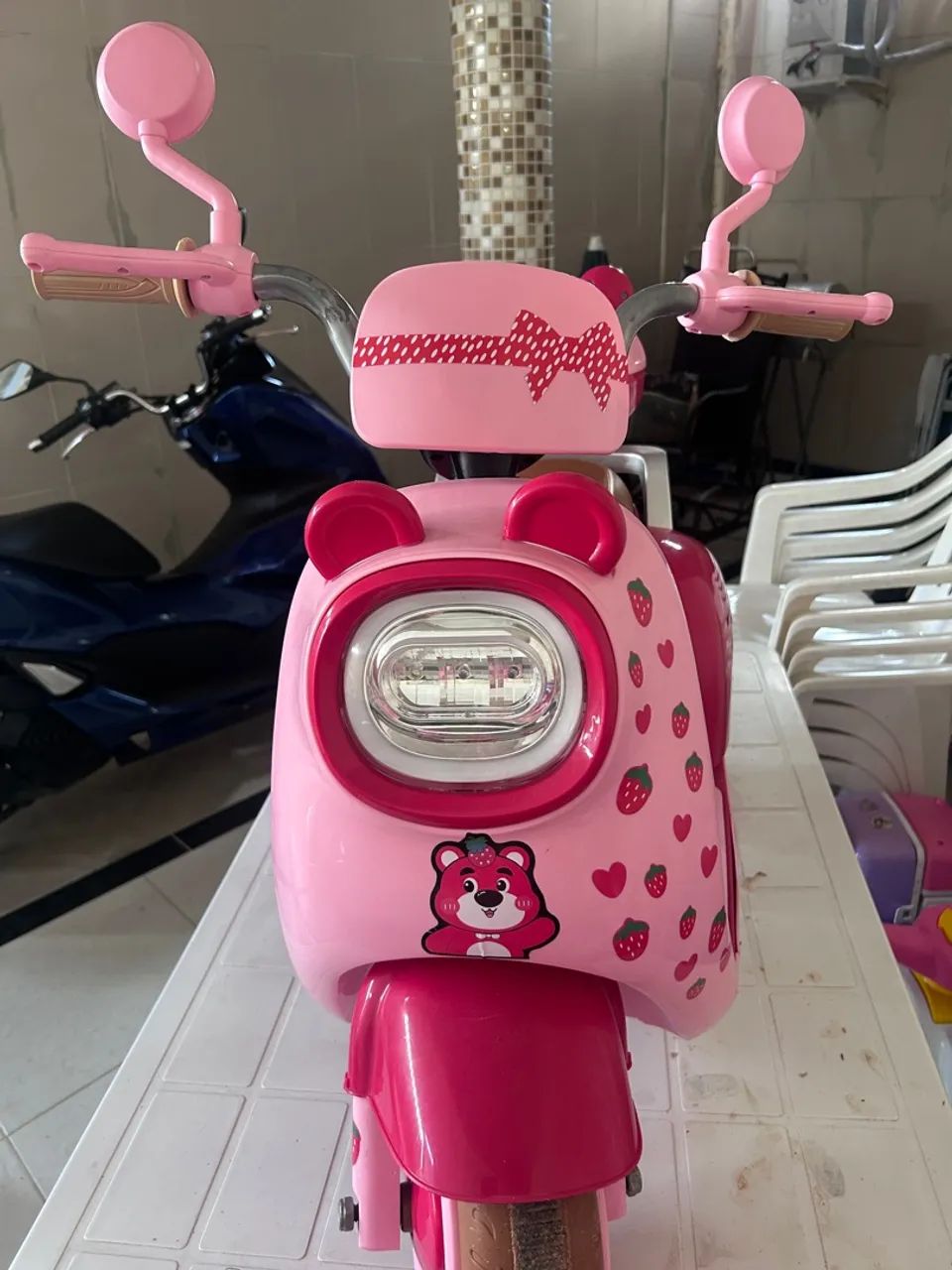 Moto elétrica infantil 