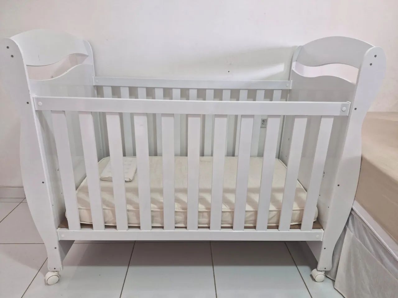 Berço Americano + colchão 