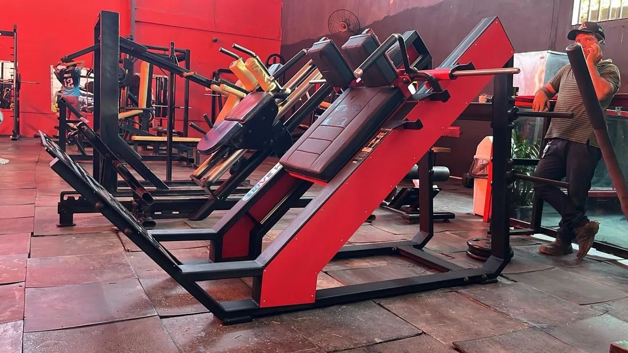Equipamentos de Musculação  - Foto 5