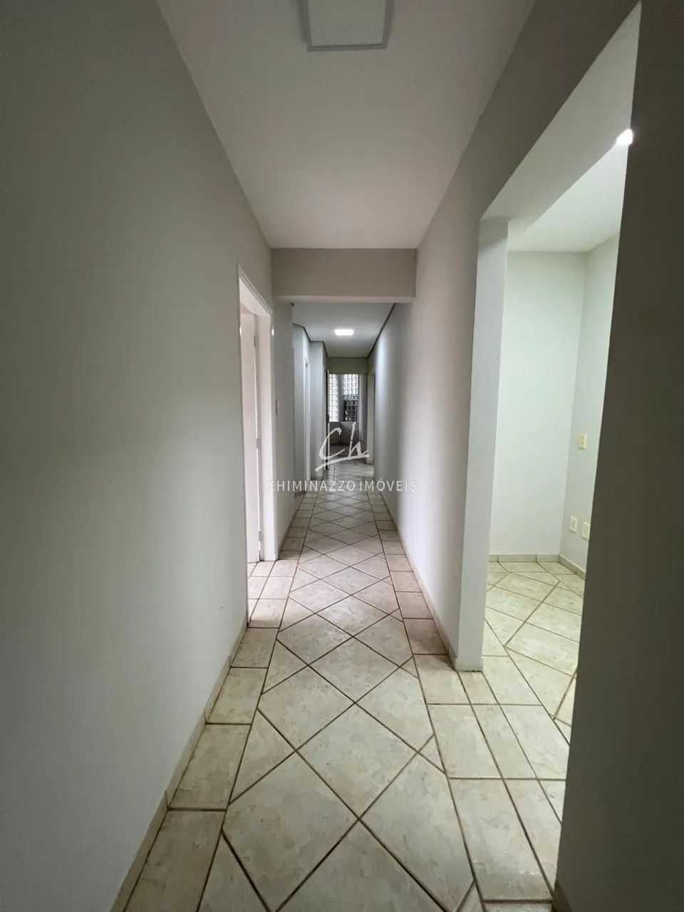 Casa à venda em Valinhos, Vila Papelão, com 5 quartos, com 175 m² - Foto 4