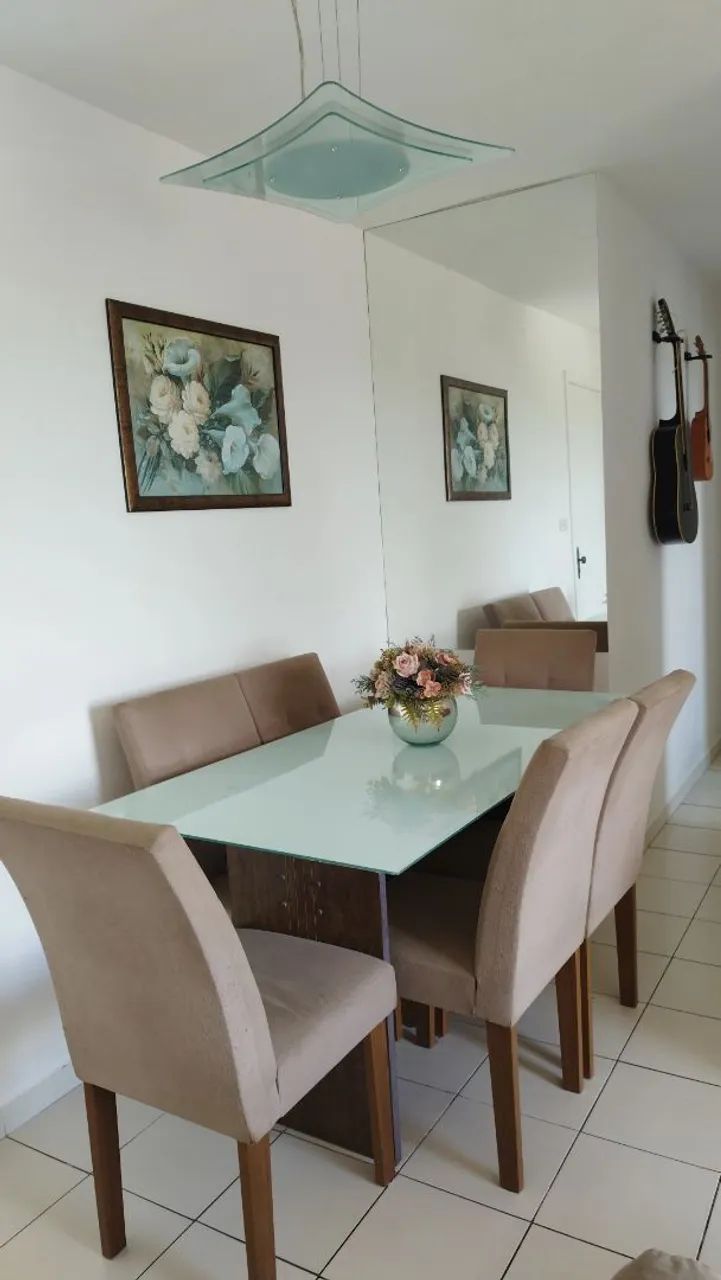 Mesa 6 cadeiras 