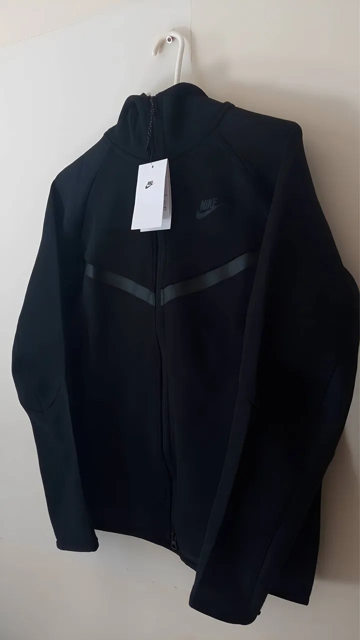 Nike tech fleece 