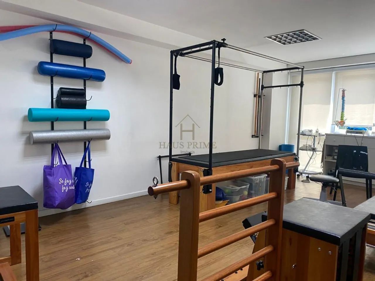 Sala à venda em Cotia, Lageadinho, com 37 m², Condomínio Open Mall The Square