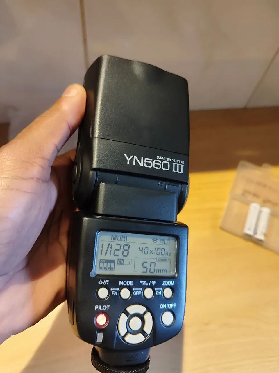 Flash Universal Youngnuo YN560III  - Foto 5