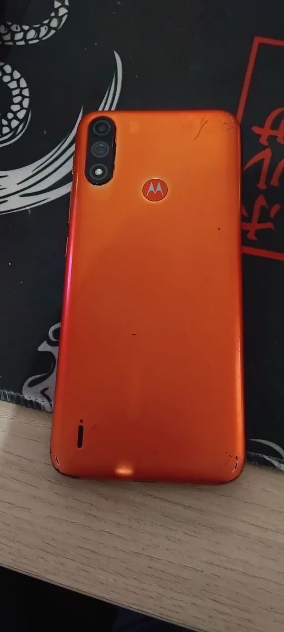 MOTO E7 POWER (USADO EM BOM ESTADO!!) ACEITO OFERTAS