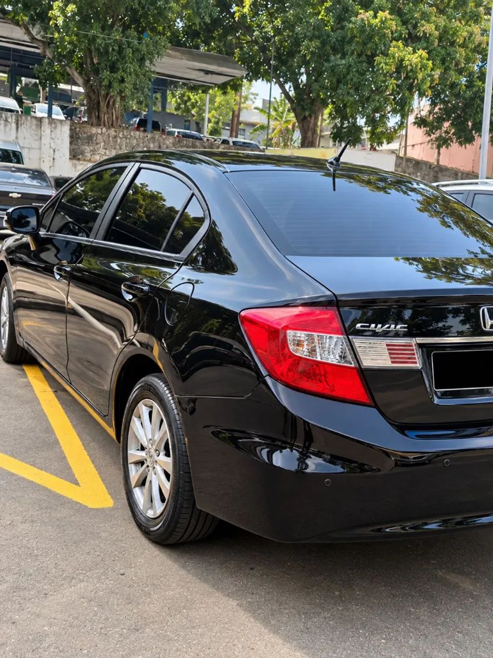 Honda Civic Civic Sedan LXR 2.0 Flexone 16V Aut. 4p 2014