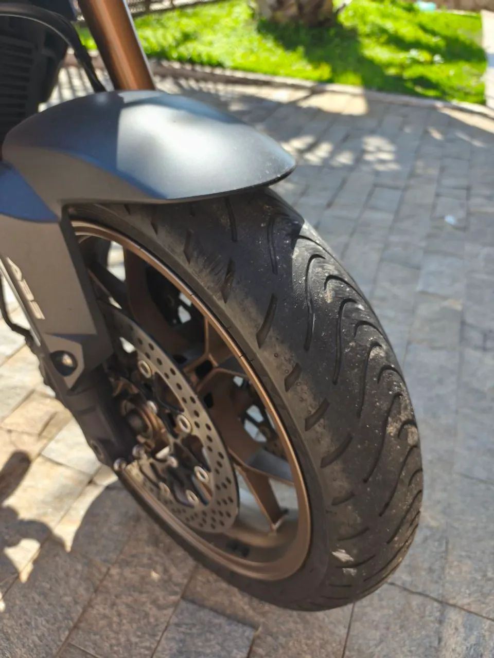 Cb 650 R  - Foto 4