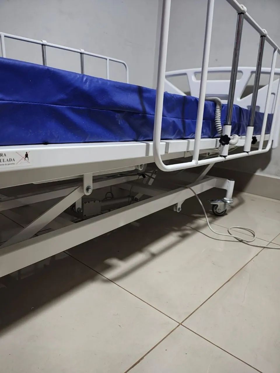 Cama Hospitalar Elétrica Elevação E Colchão - Foto 4
