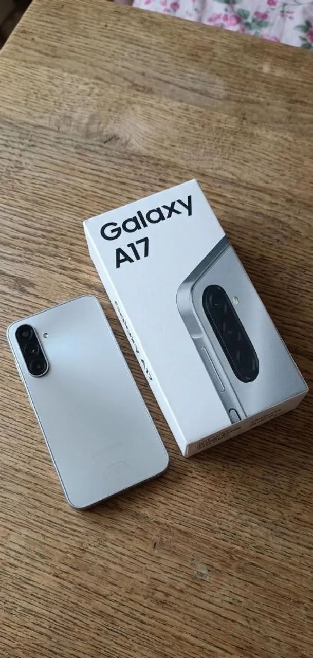 A17 na caixa 