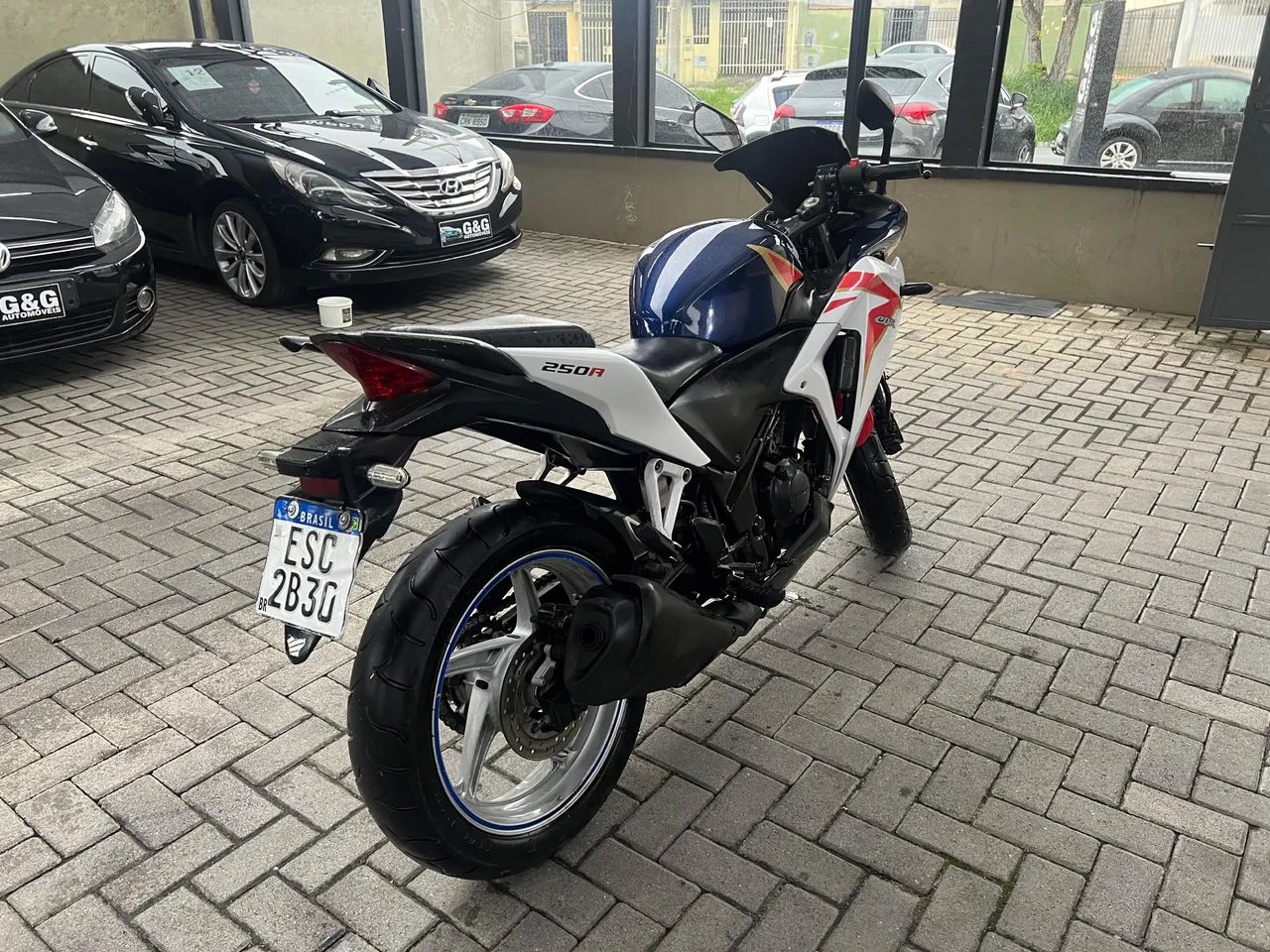 CBR 250R - Em ótimo estado - Foto 5