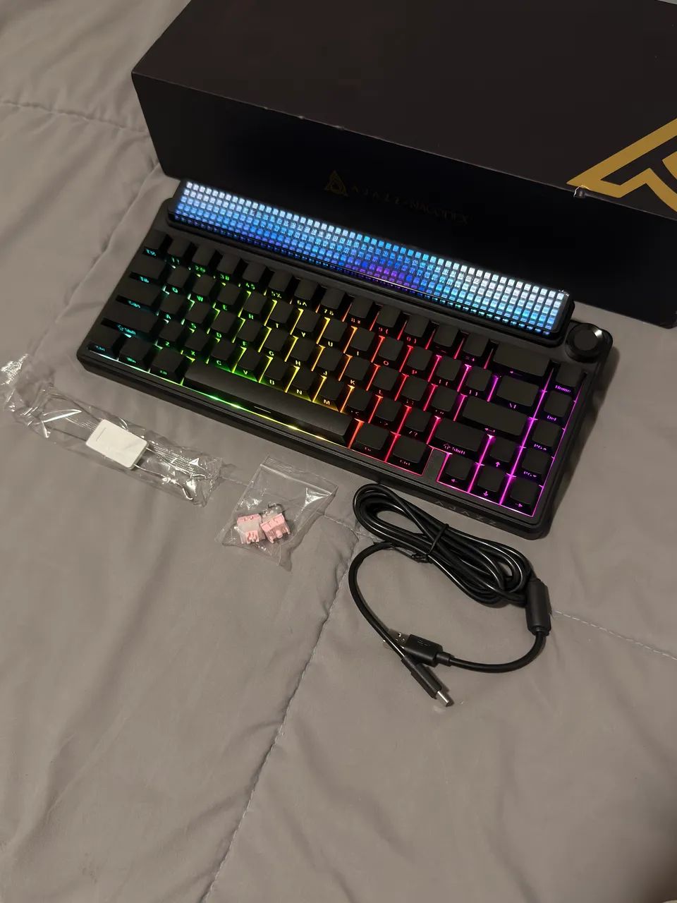 Teclado Ajazz Pixel68 com tela - Foto 3