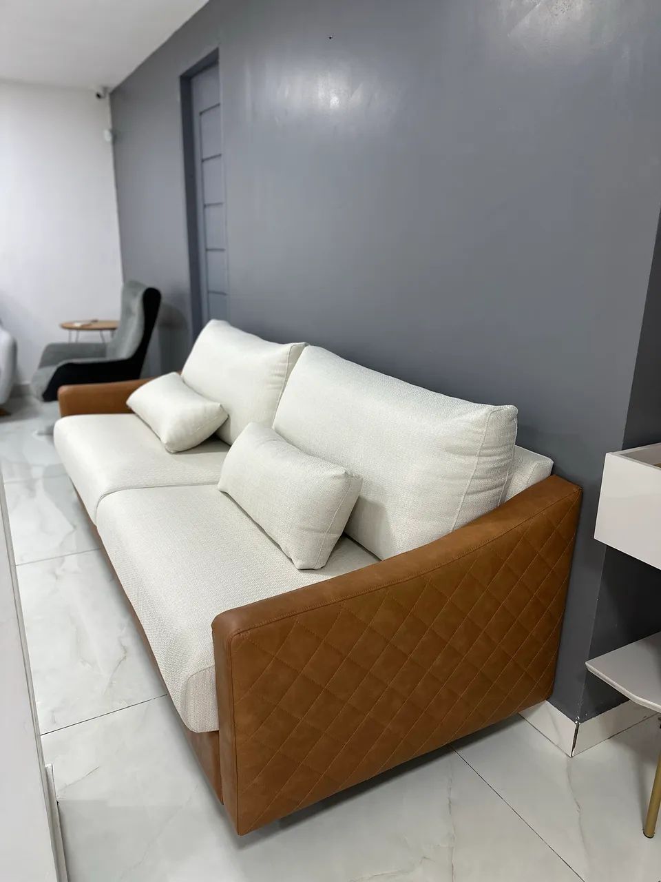 SOFÁ ALBERT 2 LUGARES NATURAL/CARAMELO MOVEIS ESTRELA