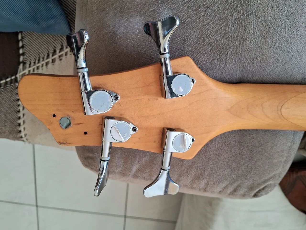 Baixo PHX 4 cordas  - Foto 4