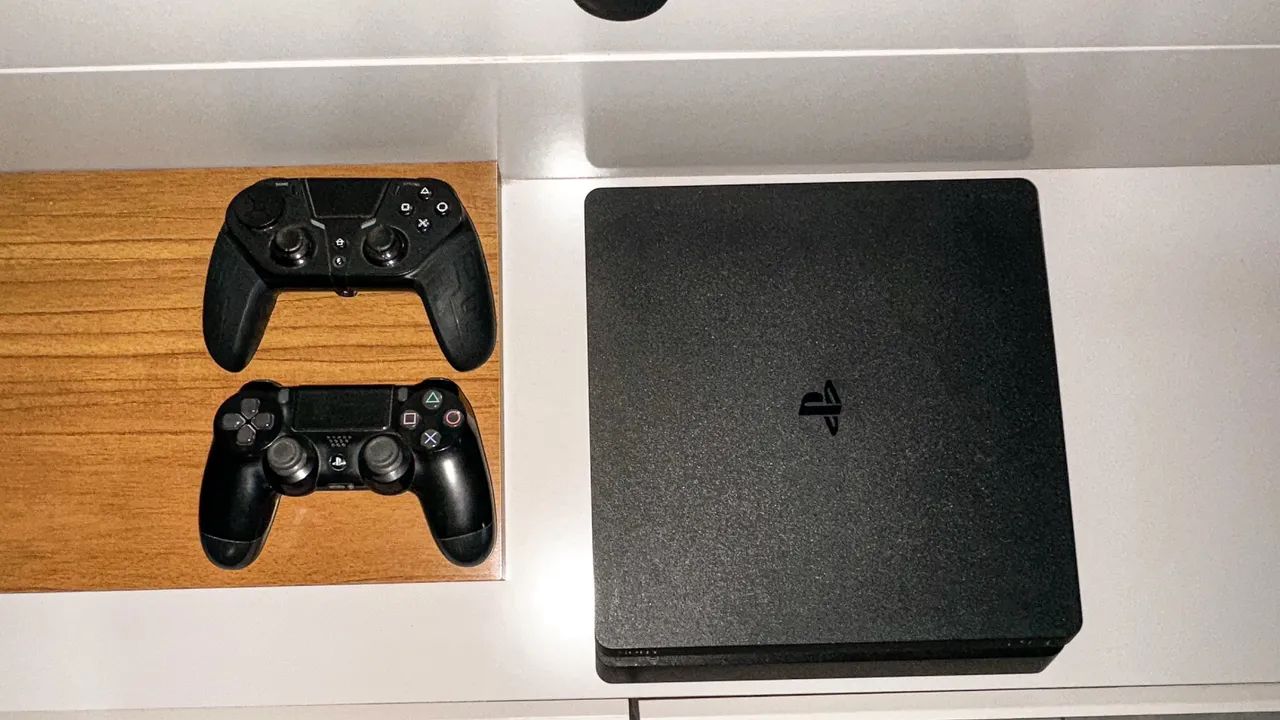 PS4 SLIM  - Foto 2
