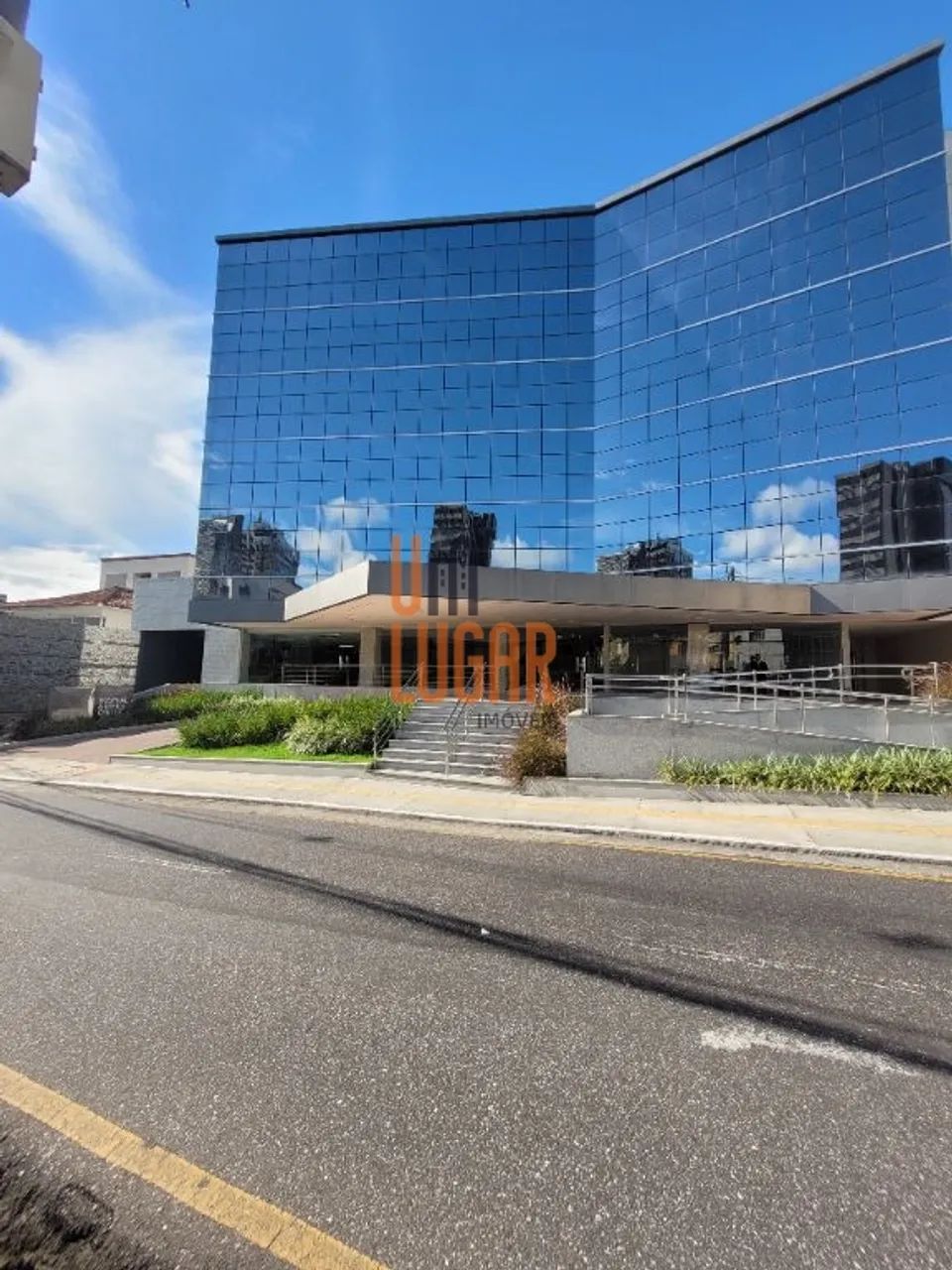 Um Lugar Imóveis aluga: Sala comercial de 50m² no Porto Quality, Nazaré