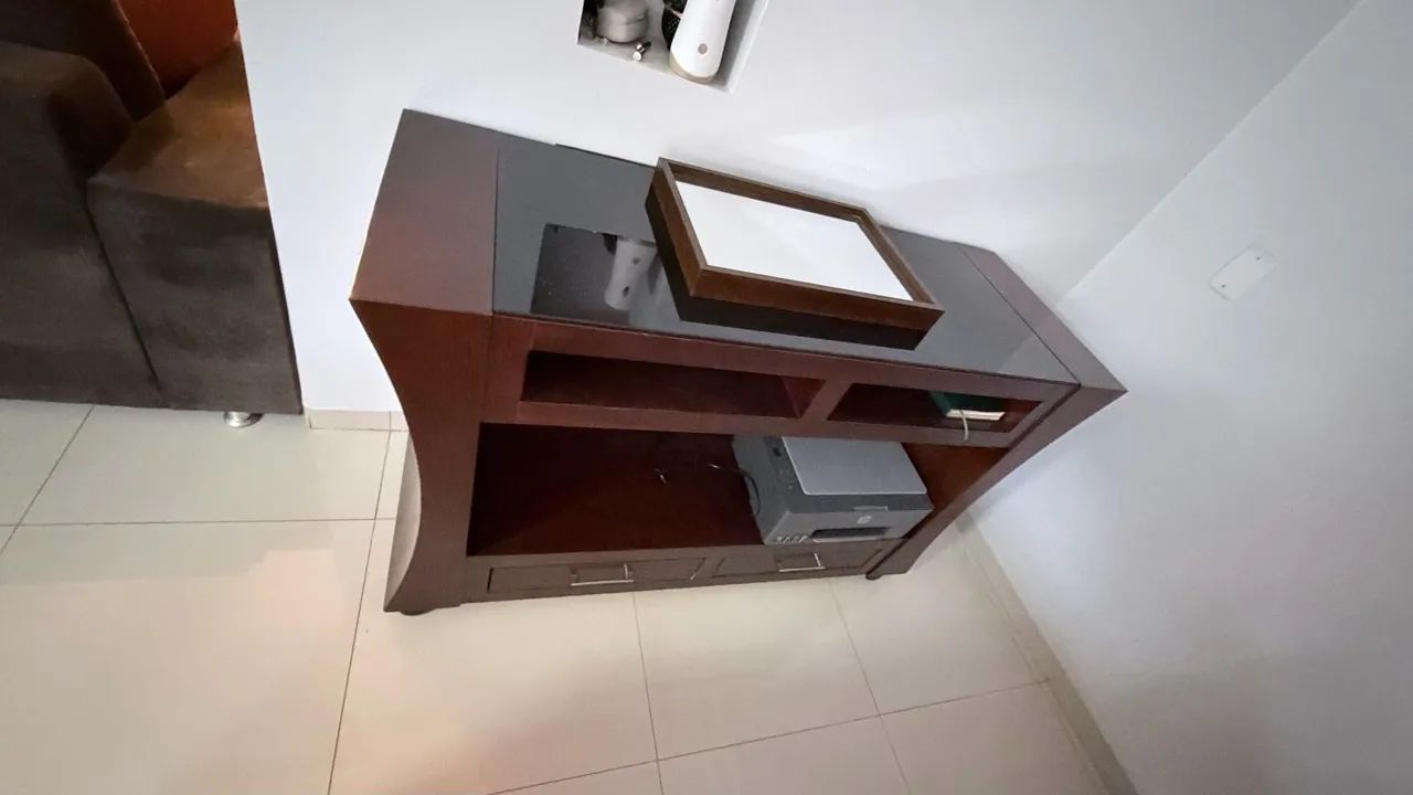 Aparador em madeira mdf 