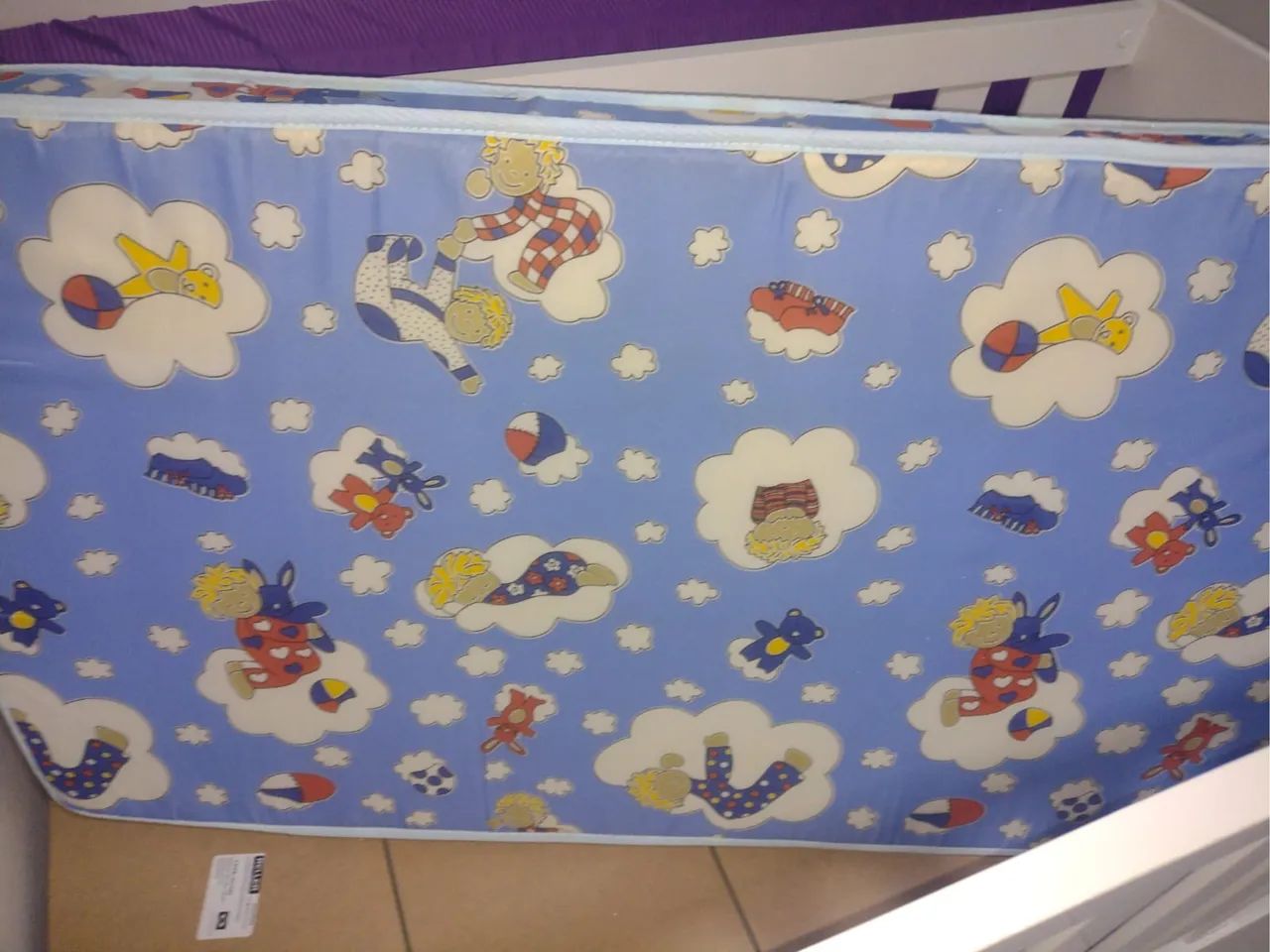 Berço retrô infantil ,já incluso o colchão da Ortobom
