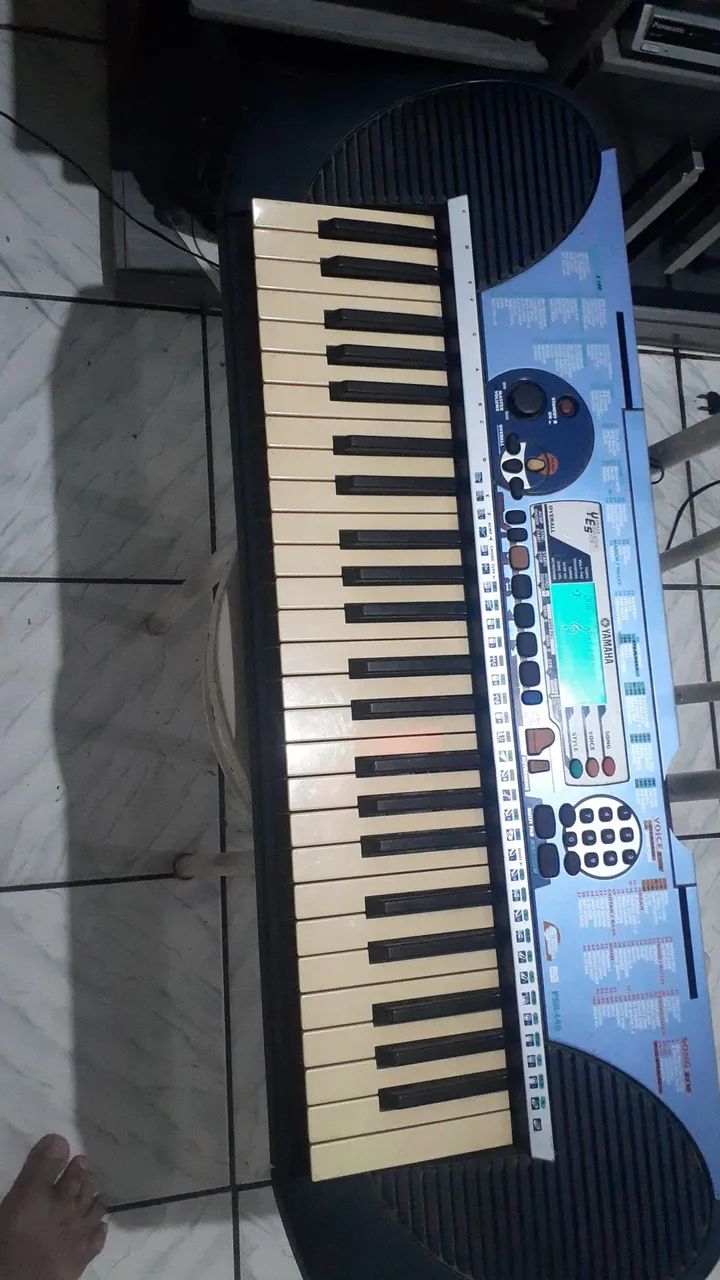 Teclado musical ? Yamaha 